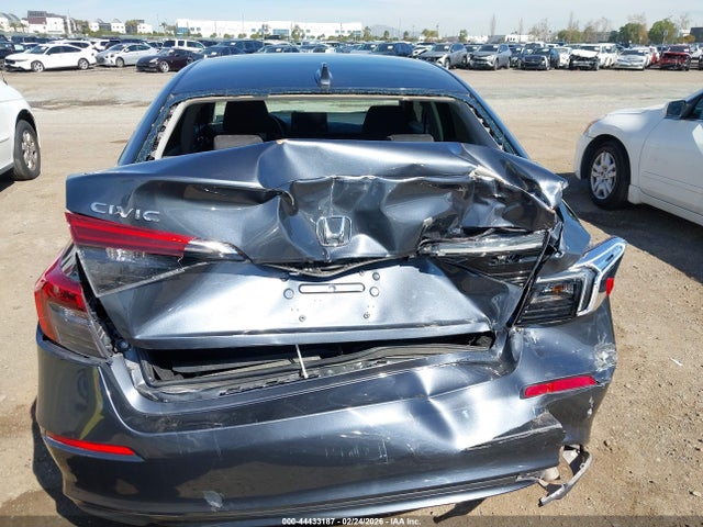 2HGFE2F27PH571881 Honda Civic Lx