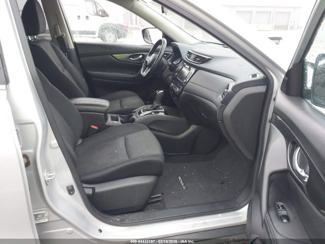 JN8AT2MT2JW454927 Nissan ROGUE SV