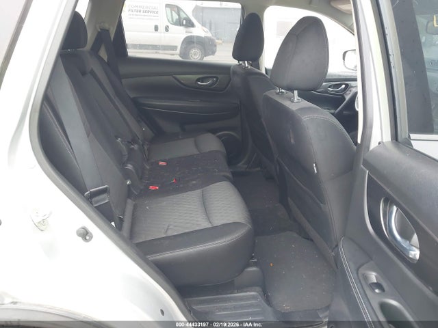 JN8AT2MT2JW454927 Nissan ROGUE SV