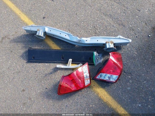 2008 Subaru Impreza 2.5i მანქანა იყიდება აუქციონზე, vin: JF1GE61668H527310, აუქციონის ნომერი: 44433200