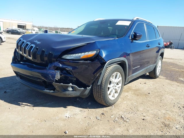 2016 Jeep Cherokee Latitude მანქანა იყიდება აუქციონზე, vin: 1C4PJLCB7GW312639, აუქციონის ნომერი: 44433227