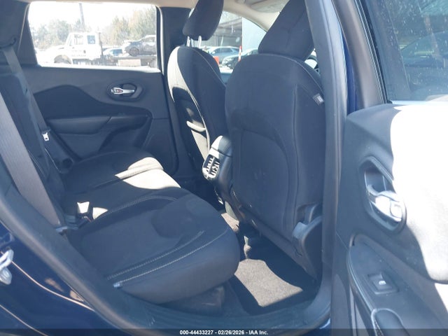 2016 Jeep Cherokee Latitude მანქანა იყიდება აუქციონზე, vin: 1C4PJLCB7GW312639, აუქციონის ნომერი: 44433227