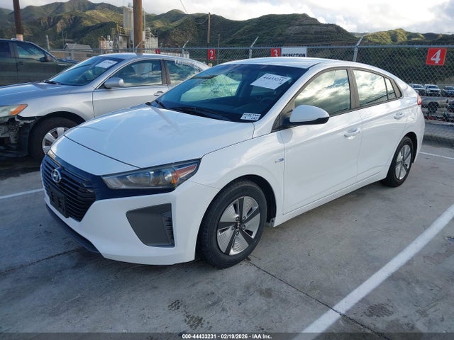 KMHC65LC8KU107058 Hyundai Ioniq Hybrid Blue