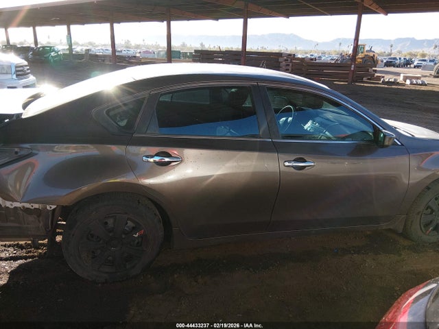 Nissan Altima 2.5 S 2014 1N4AL3AP5EN225975 Image 13
