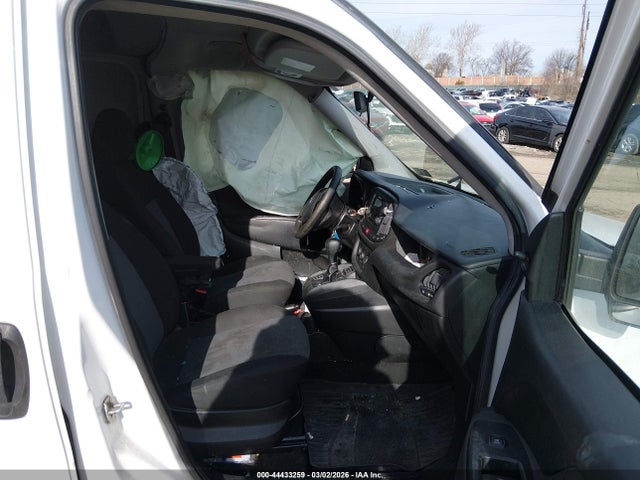 2017 Ram Promaster City Tradesman მანქანა იყიდება აუქციონზე, vin: ZFBERFAB4H6D63513, აუქციონის ნომერი: 44433259