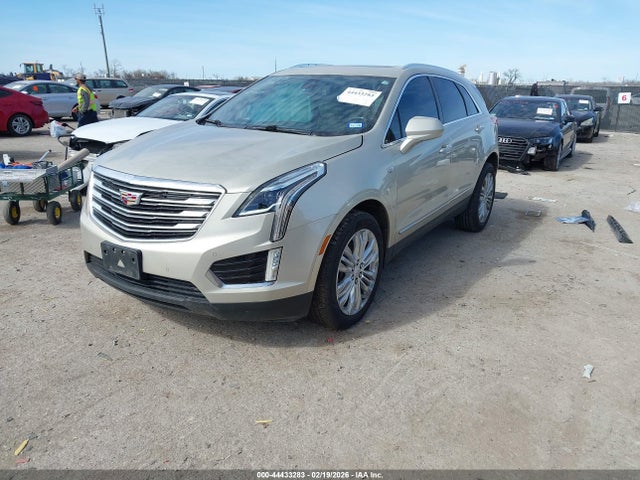 2017 CADILLAC XT5 1GYKNCRS6HZ109287 Photo 1