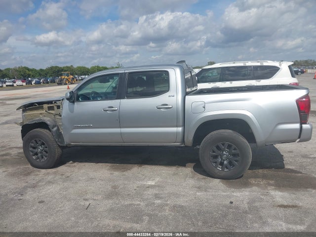Aukcja sprzedaży 2022 Toyota Tacoma Sr5 V6, vin: 3TMAZ5CN0NM161502, numer aukcji: 44433284