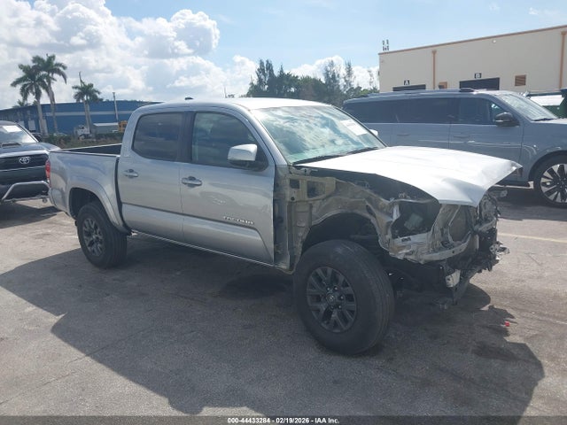 Aukcja sprzedaży 2022 Toyota Tacoma Sr5 V6, vin: 3TMAZ5CN0NM161502, numer aukcji: 44433284