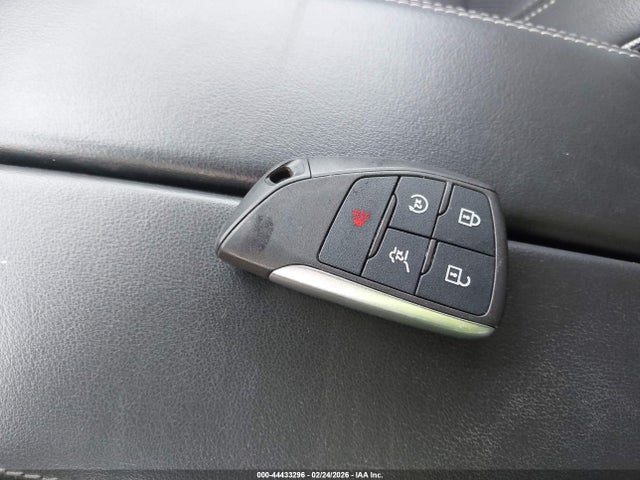 44433296 :رقم المزاد ، LRBFZNR43MD106359 vin ، 2021 Buick Envision Fwd Essence مزاد بيع