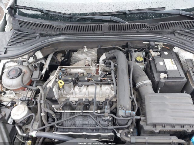 2020 Volkswagen Jetta 1.4t R-line/1.4t S/1.4t Se მანქანა იყიდება აუქციონზე, vin: 3VWCB7BU8LM056055, აუქციონის ნომერი: 44433297