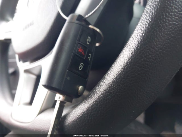 2020 Volkswagen Jetta 1.4t R-line/1.4t S/1.4t Se მანქანა იყიდება აუქციონზე, vin: 3VWCB7BU8LM056055, აუქციონის ნომერი: 44433297