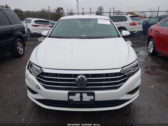 2020 Volkswagen Jetta 1.4t R-line/1.4t S/1.4t Se მანქანა იყიდება აუქციონზე, vin: 3VWCB7BU8LM056055, აუქციონის ნომერი: 44433297