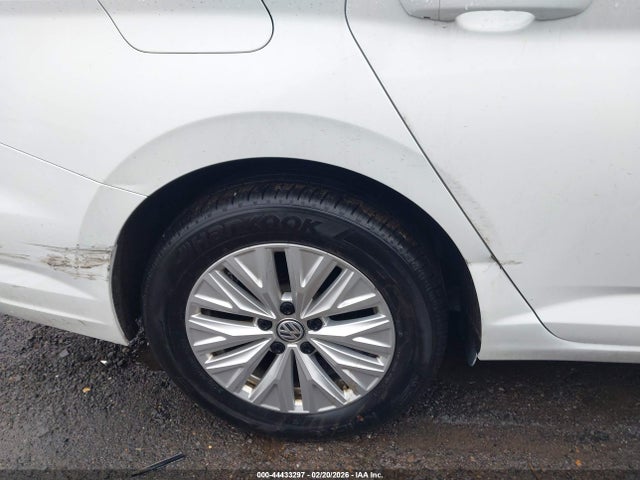 2020 Volkswagen Jetta 1.4t R-line/1.4t S/1.4t Se მანქანა იყიდება აუქციონზე, vin: 3VWCB7BU8LM056055, აუქციონის ნომერი: 44433297