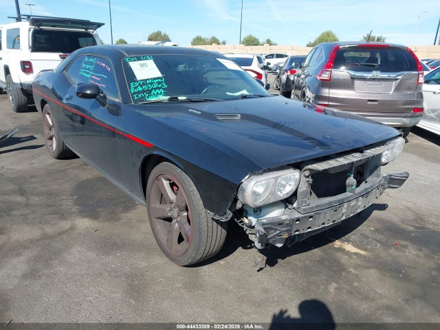 2C3CDYBT5EH101548 Dodge Challenger R/t