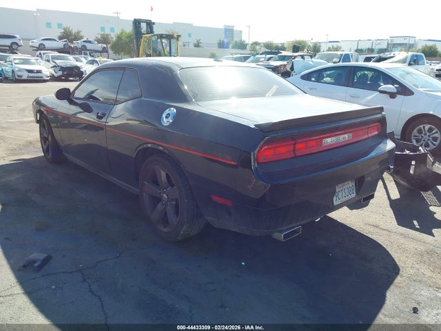 2C3CDYBT5EH101548 Dodge Challenger R/t