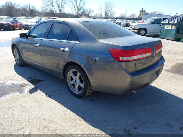 2010 LINCOLN MKZ 3LNHL2JC9AR659884 Photo 2