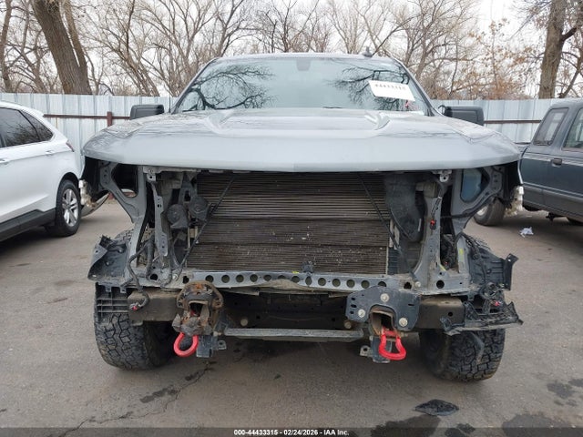 1GCPYFED9MZ446400 Chevrolet Silverado 1500 4wd Standard Bed Lt Trail Boss