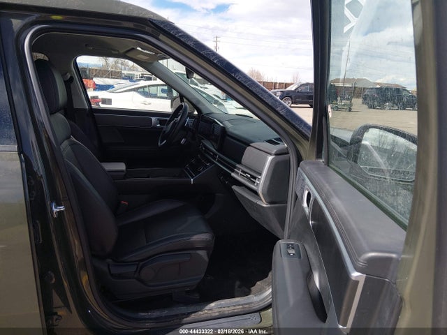 2024 Hyundai Santa Fe Sel მანქანა იყიდება აუქციონზე, vin: 5NMP2DGL6RH027703, აუქციონის ნომერი: 44433322