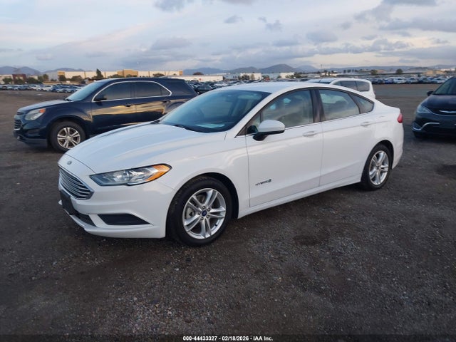 Ford Fusion Hybrid S 2018 3FA6P0UU3JR279051 Image 2