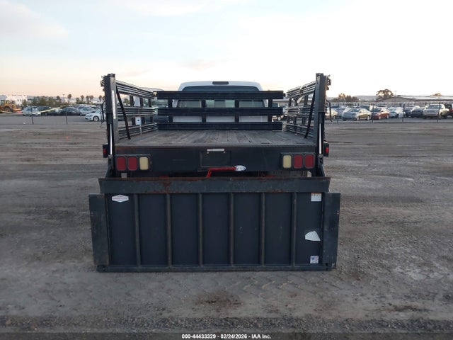 1FD8W3H6XGEC86718 Ford F-350 Chassis