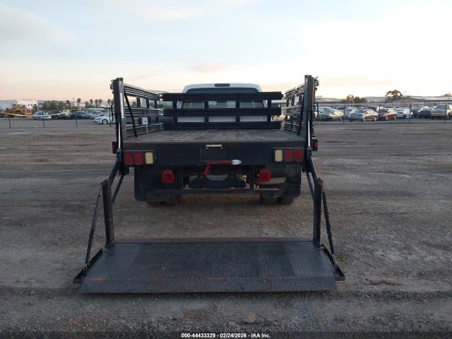 1FD8W3H6XGEC86718 Ford F-350 Chassis