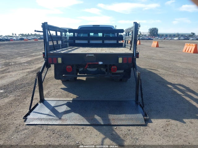 1FD8W3H6XGEC86718 Ford F-350 Chassis