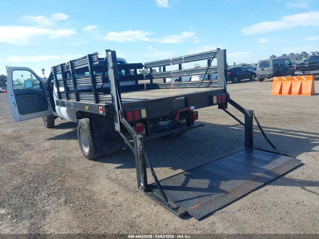 1FD8W3H6XGEC86718 Ford F-350 Chassis