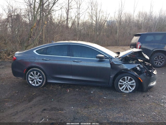 44433345 :رقم المزاد ، 1C3CCCCG0FN510332 vin ، 2015 Chrysler 200 C مزاد بيع