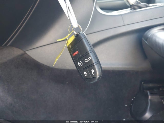 Продажа на аукционе авто 2018 Jeep Grand Cherokee Limited 4x2, vin: 1C4RJEBG9JC221723, номер лота: 44433352