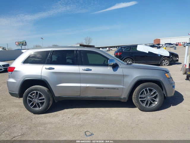Продажа на аукционе авто 2018 Jeep Grand Cherokee Limited 4x2, vin: 1C4RJEBG9JC221723, номер лота: 44433352