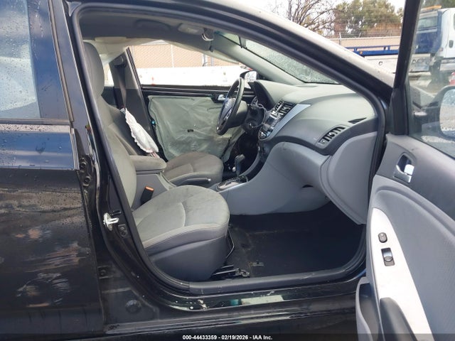 KMHCU5AE9FU232943 Hyundai Accent Sport