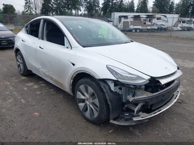 2022 TESLA MODEL Y 7SAYGAEE2NF570912 Photo 0
