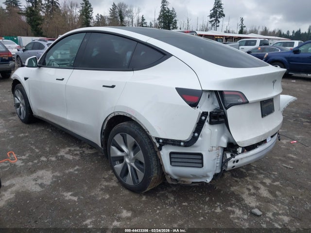 2022 TESLA MODEL Y 7SAYGAEE2NF570912 Photo 2