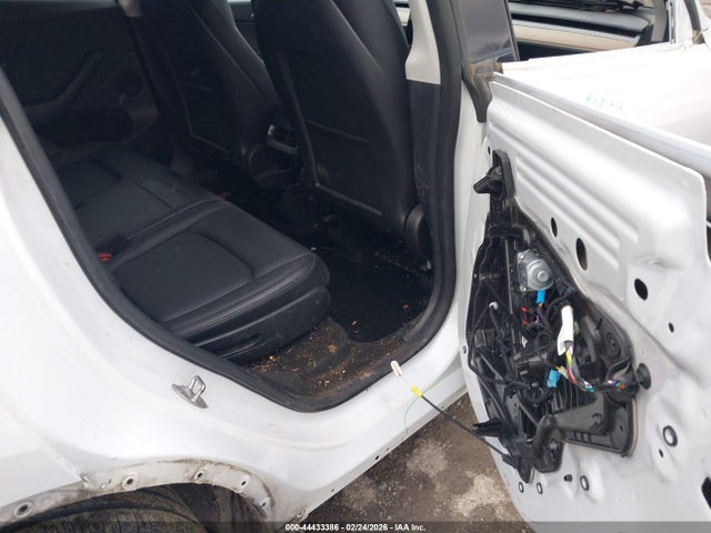 2022 TESLA MODEL Y 7SAYGAEE2NF570912 Photo 7