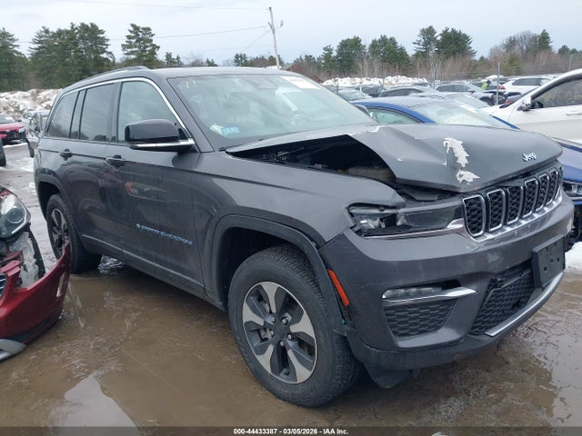 1C4RJYB6XN8748316 Jeep Grand Cherokee 4xe Limited 4x4