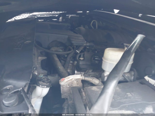 1GNSKJKC0FR127889 Chevrolet Suburban 1500 Lt