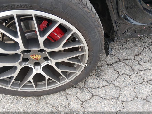 Porsche Macan Sport Edition 2018 WP1AA2A5XJLB15727 Image 19