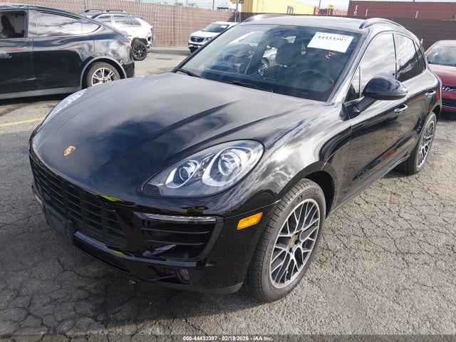 Porsche Macan Sport Edition 2018 WP1AA2A5XJLB15727 Image 2