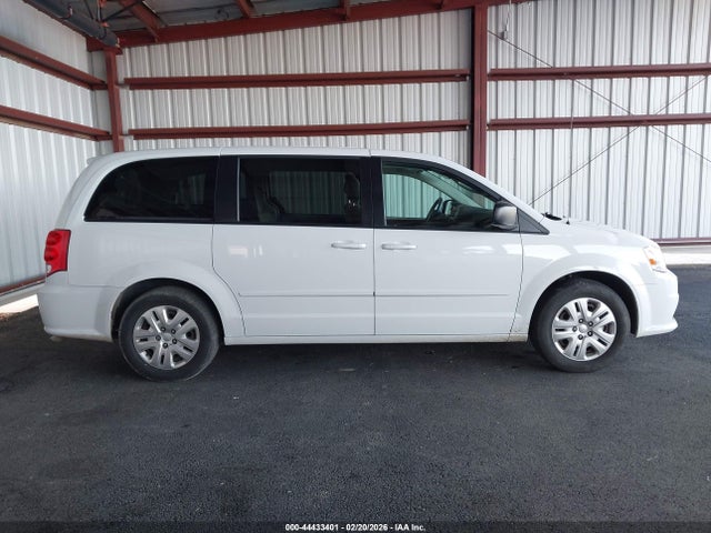 2C4RDGBG7HR606945 Dodge Grand Caravan Se