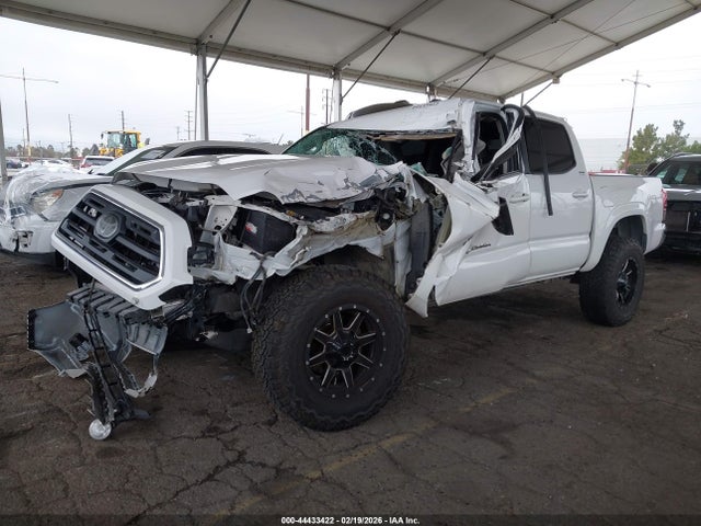 Продажа на аукционе авто 2018 Toyota Tacoma Sr5, vin: 5TFAX5GN1JX120915, номер лота: 44433422