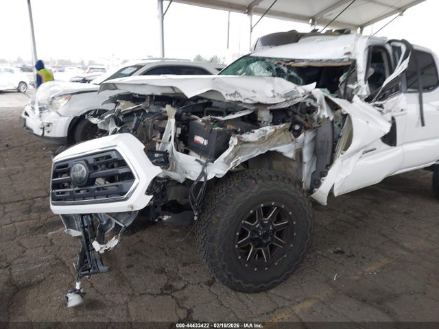 Продажа на аукционе авто 2018 Toyota Tacoma Sr5, vin: 5TFAX5GN1JX120915, номер лота: 44433422