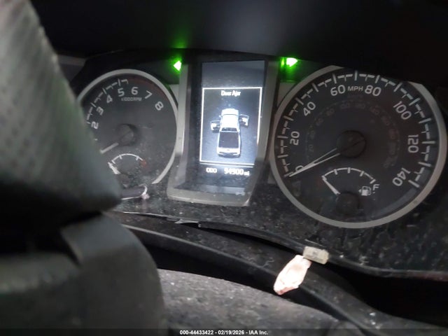 Продажа на аукционе авто 2018 Toyota Tacoma Sr5, vin: 5TFAX5GN1JX120915, номер лота: 44433422