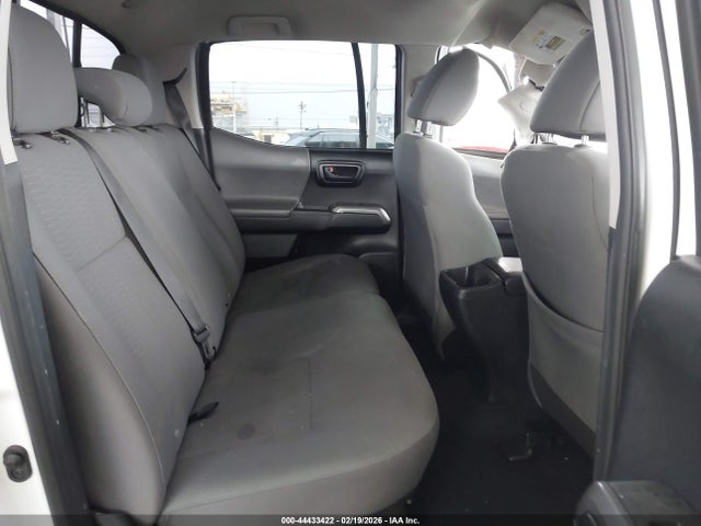 Продажа на аукционе авто 2018 Toyota Tacoma Sr5, vin: 5TFAX5GN1JX120915, номер лота: 44433422