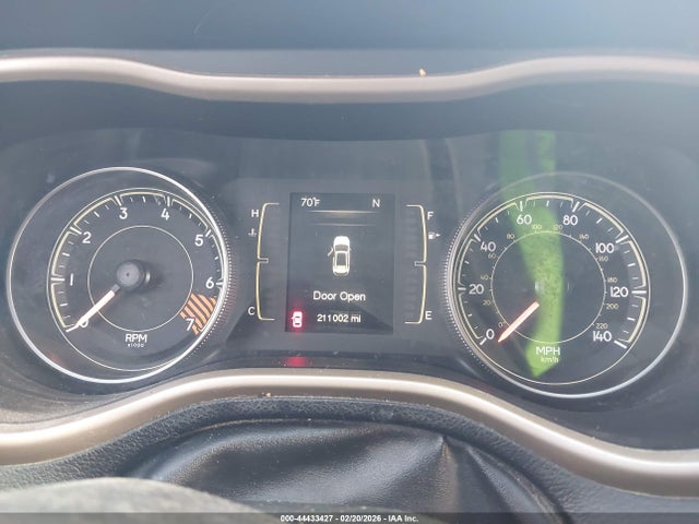 2014 Jeep Cherokee Sport მანქანა იყიდება აუქციონზე, vin: 1C4PJLAB5EW199662, აუქციონის ნომერი: 44433427