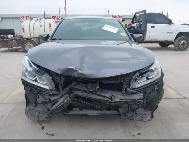 1HGCR2E16HA031146 Honda Accord Sport Se