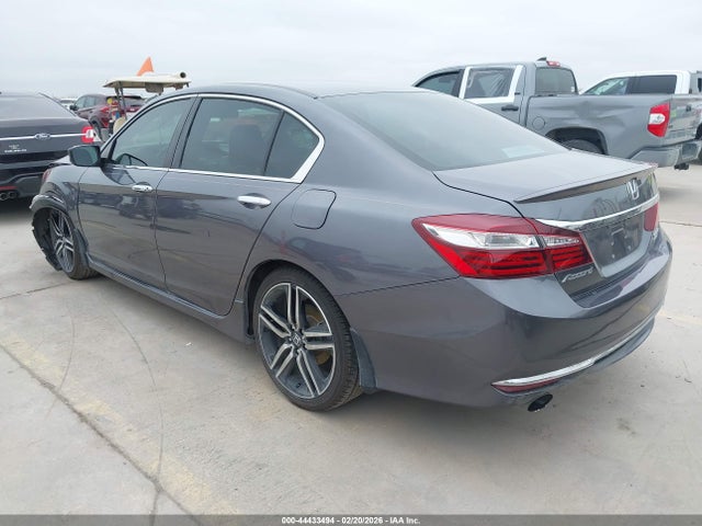1HGCR2E16HA031146 Honda Accord Sport Se