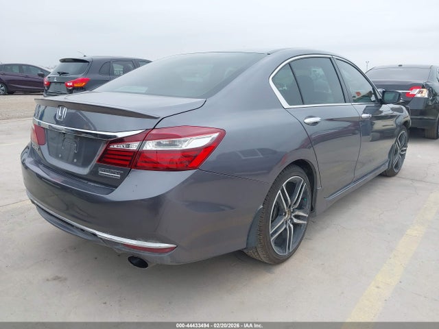 1HGCR2E16HA031146 Honda Accord Sport Se