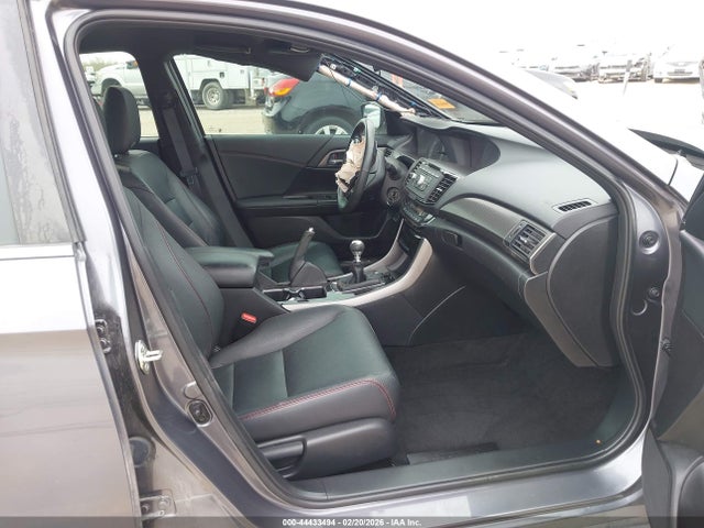1HGCR2E16HA031146 Honda Accord Sport Se