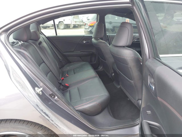 1HGCR2E16HA031146 Honda Accord Sport Se