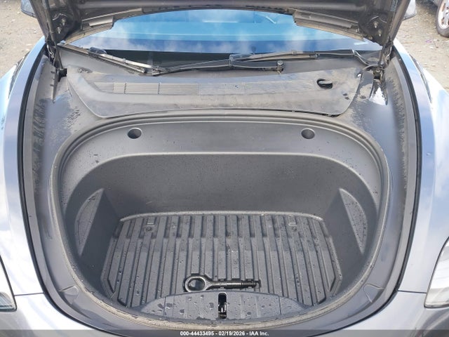 2023 TESLA MODEL 3 5YJ3E1EA5PF668216 Photo 9